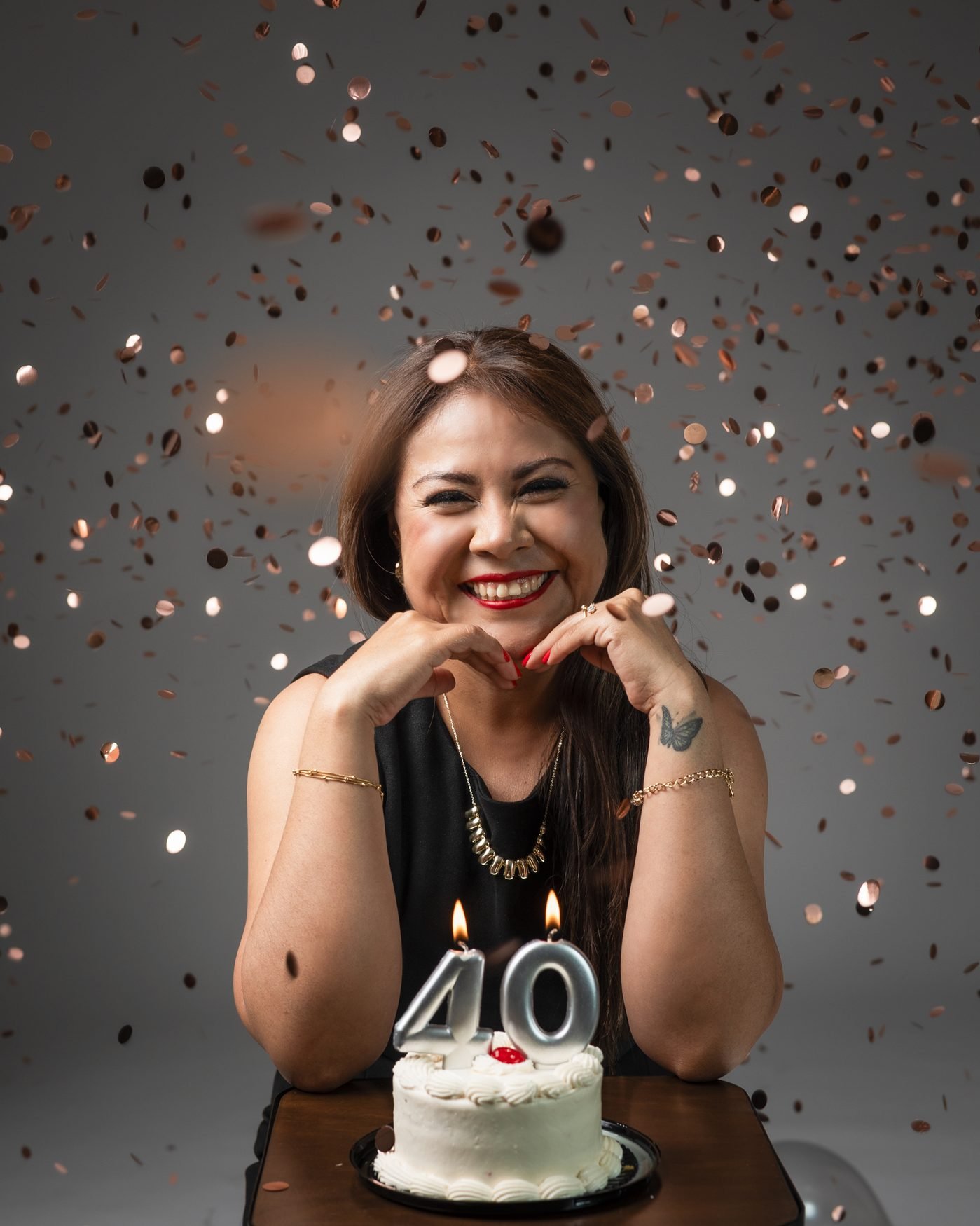 Sesión de fotos de cumpleaños con confeti · Studio M León